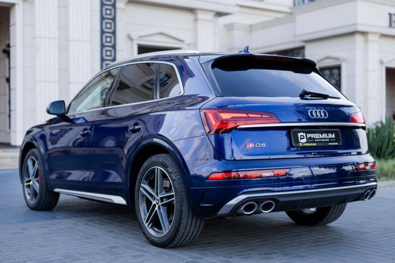 
								AUDI SQ5 / 340 PS full									