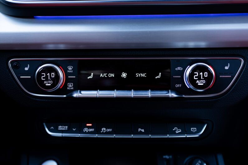 
								AUDI SQ5 / 340 PS full									