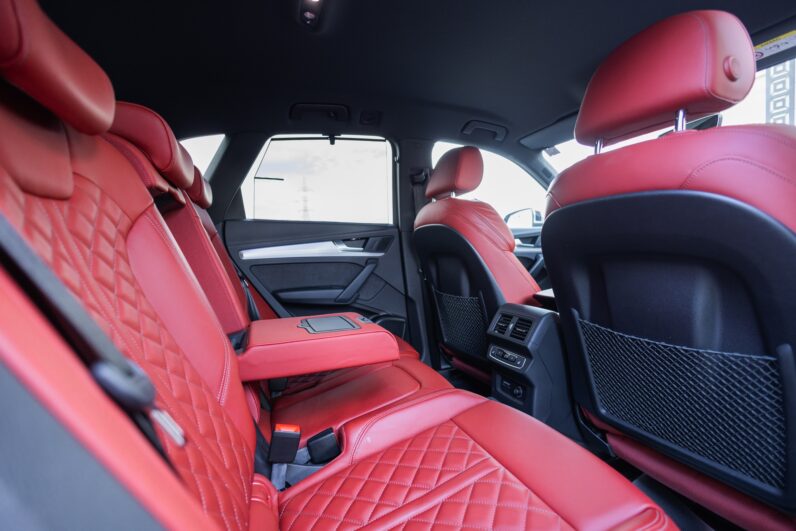 
								AUDI SQ5 / 340 PS full									